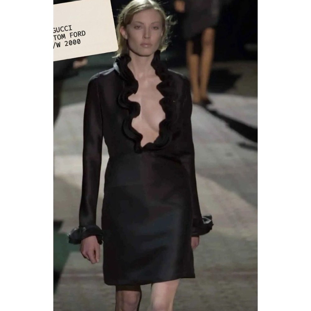 Gucci Tom Ford Mini Dress Fall/Winter 2000 Silk Ruffle Collar  Black 42